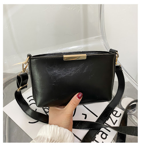 Title 4, Mini womens one shoulder small square bag, a s...