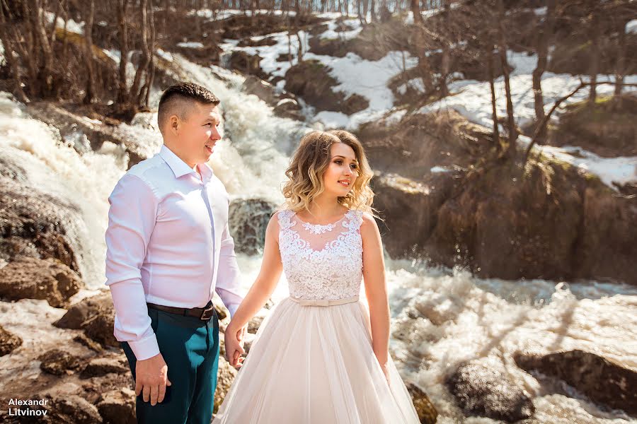 Fotógrafo de bodas Aleksandr Litvinov (zoom01). Foto del 17 de abril 2019