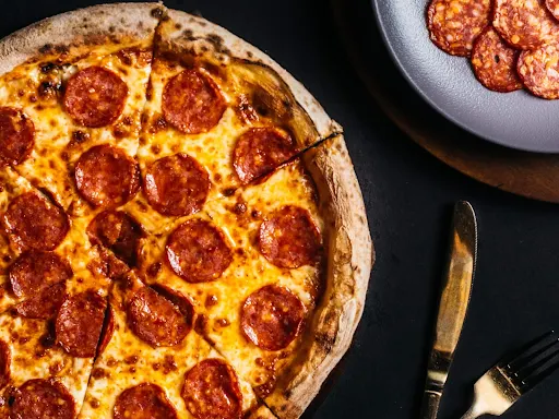 Italian Pepperoni Pizza