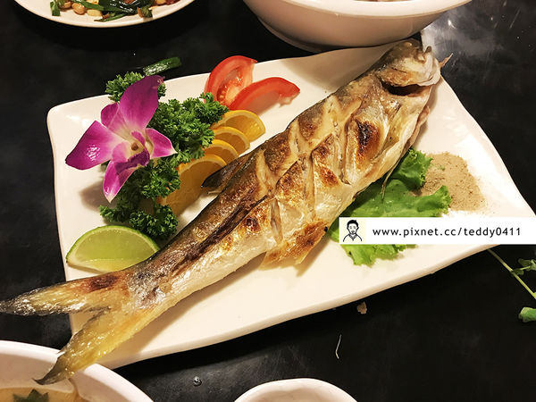 鑫鱻100現撈活海鮮 百元快炒 平價好吃 捷運行天宮站