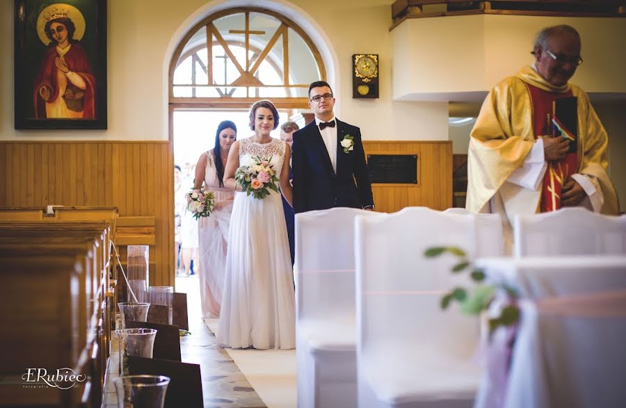 Fotografo di matrimoni Elżbieta Rubiec (erubiec). Foto del 25 febbraio 2020