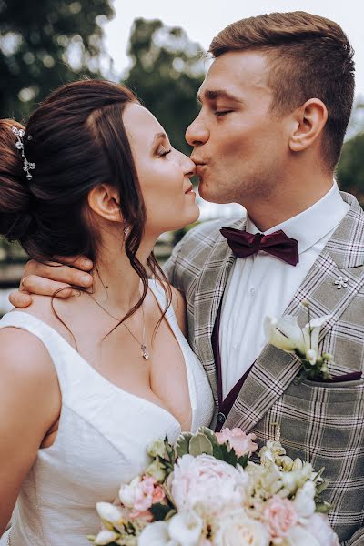 Jurufoto perkahwinan Irina Volkova (volkovairena). Foto pada 12 Ogos 2019