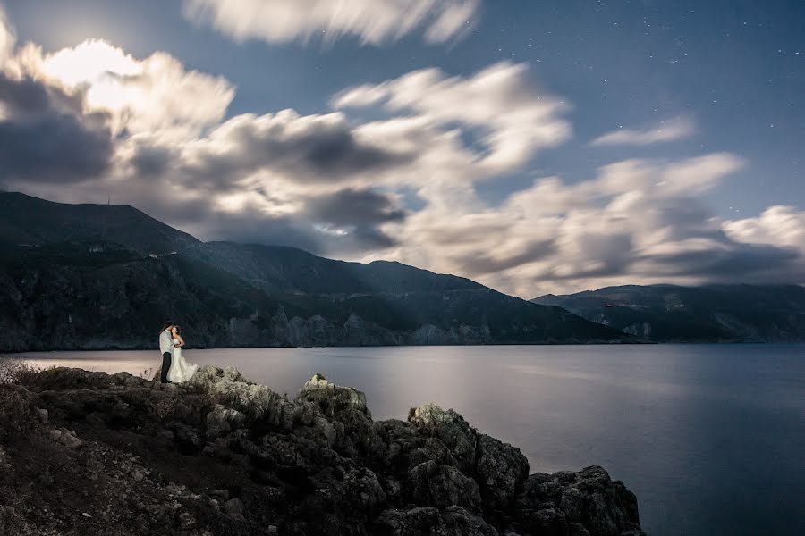 Fotografo di matrimoni Adrian Vinersan (vinersan). Foto del 21 gennaio 2015