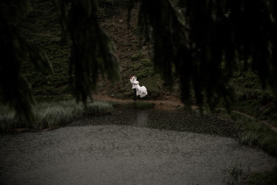 Fotógrafo de casamento Andrey Skripka (andreyskripka). Foto de 1 de março 2020