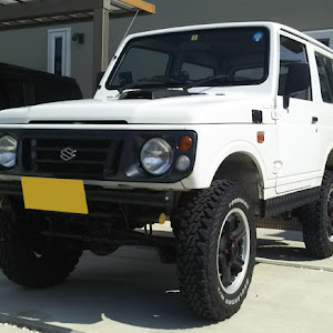 ジムニー JA12V