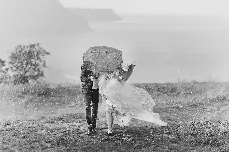 Fotografo di matrimoni Artem Kuliy (artemcool). Foto del 9 novembre 2014