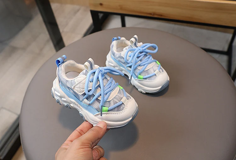 Kinder Dad Schuhe Mesh Casual Running – Atmungsaktiv und bequem für aktive Kinder. Perfekt für Alltag und Sport. Leichte Sneaker.