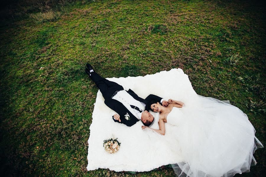 Wedding photographer Aleksey Tkachev (magic). Photo of 17 June 2015