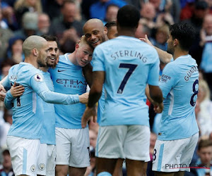 Man City fête son titre comme il se doit et en passe cinq à Swansea dont un bijou de De Bruyne