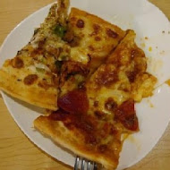 PIZZA HUT必勝客