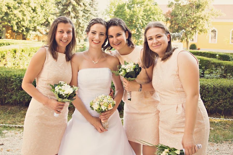 Fotógrafo de casamento Ildikó Hornyacsek-Ónodi (onodi). Foto de 3 de março 2019