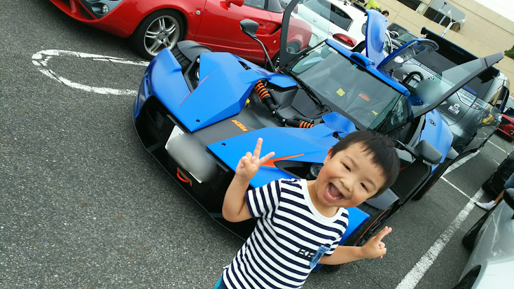 エスティマのオートプラネット・TEAM KSK・まさかのクロスボウ・交流して下さった方ありがとうございました・からの〜、和食さとに関するカスタム事例の投稿画像12枚目