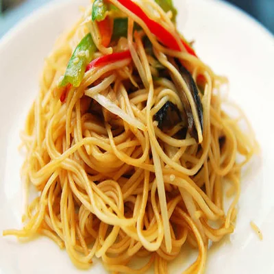 Veg Noodles (500Ml)