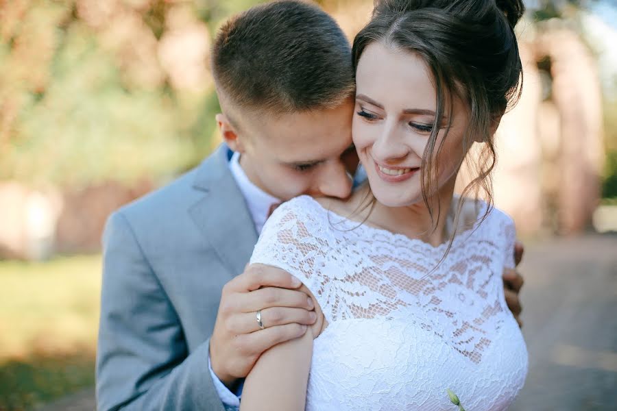 Fotografo di matrimoni Yuliya Shishenko (yanvarskya). Foto del 2 ottobre 2017