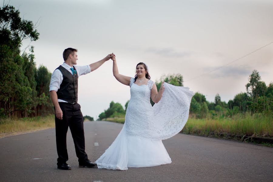 Fotógrafo de bodas Tanja Pretorius (shecaptures). Foto del 17 de diciembre 2018