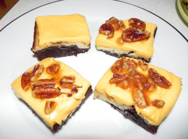 Triple Orange Fudgy Brownies with Orange Glazed Pecans_image