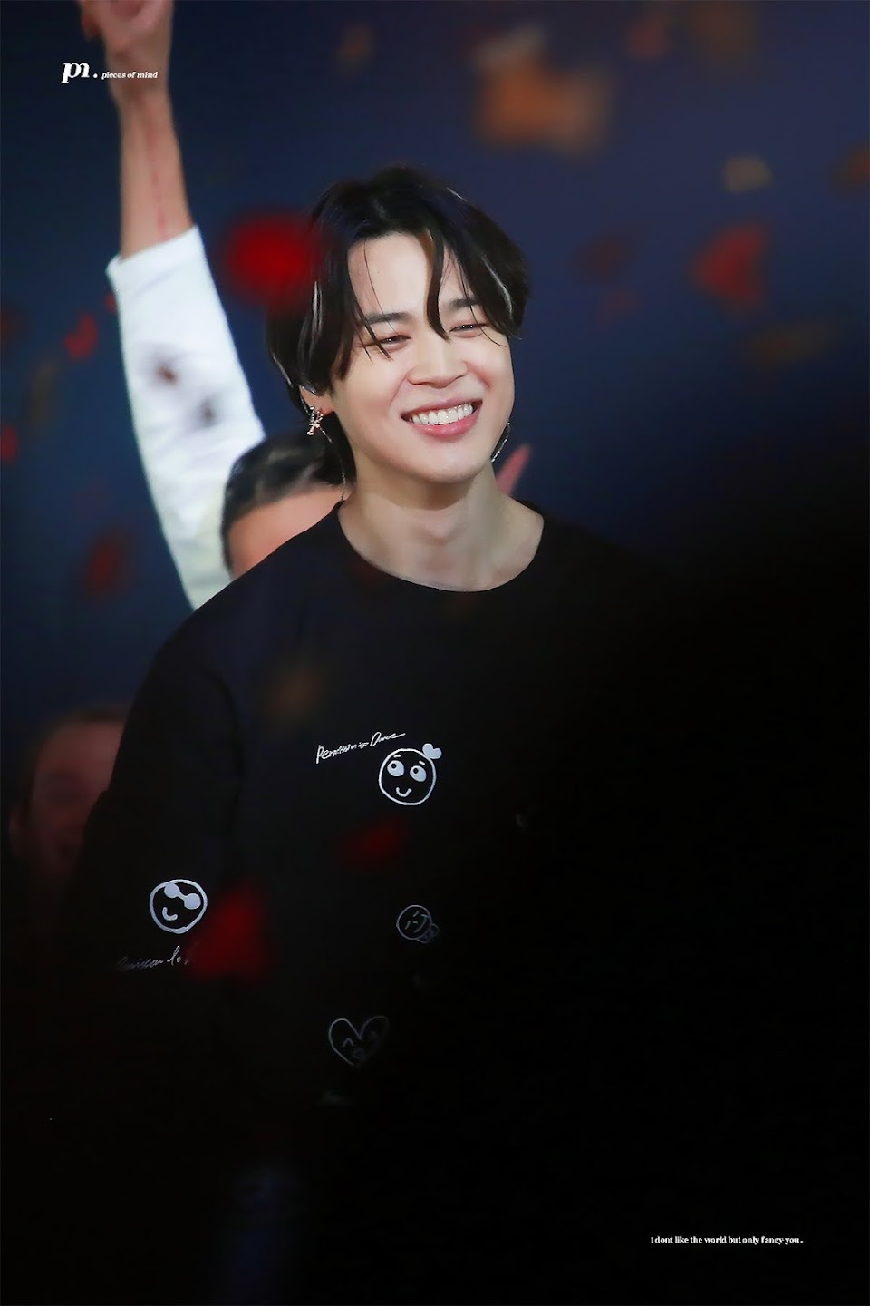 Ice Cream Man on X: RT @GetOnSwag: #Jimin 190319 airport #BTS