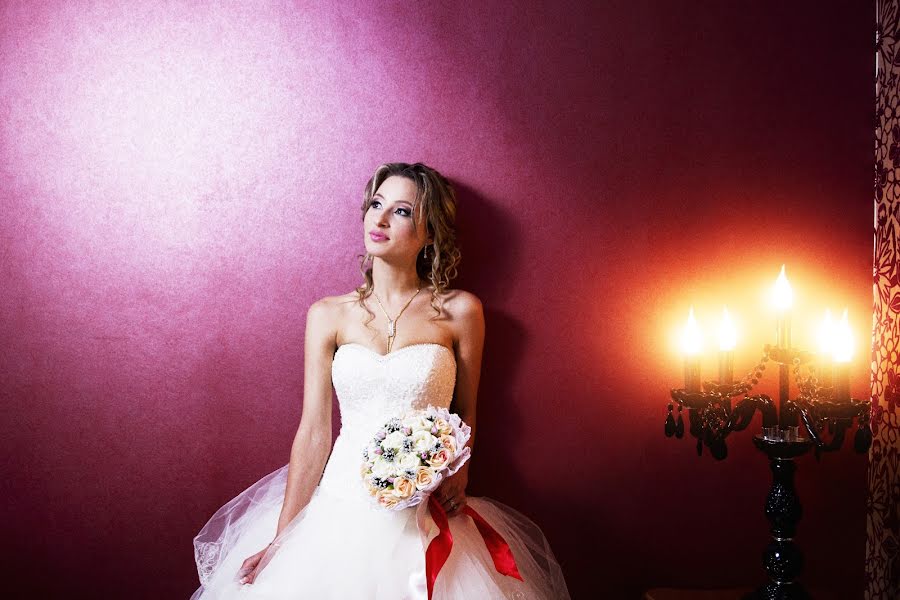 Wedding photographer Sergiu Golovatîi (serjcom1). Photo of 24 November 2014