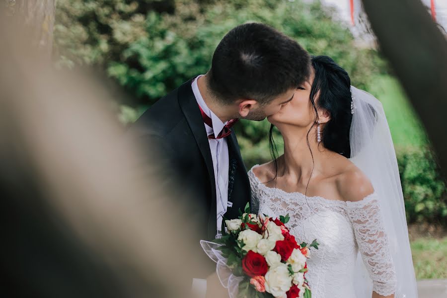 Wedding photographer Sergey Sales (sergeysalophoto). Photo of 10 May 2018