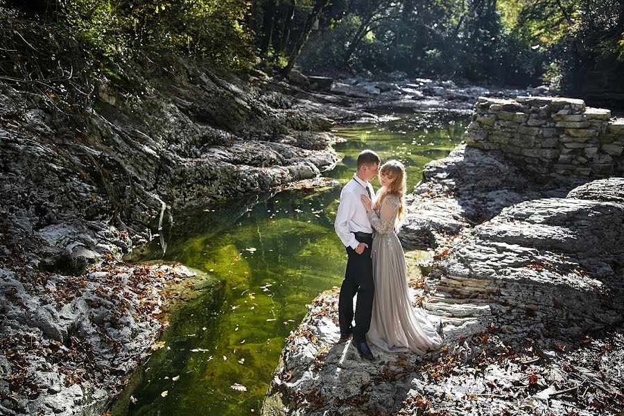 Fotógrafo de casamento Lyuda Makarova (makaroval). Foto de 27 de agosto 2019