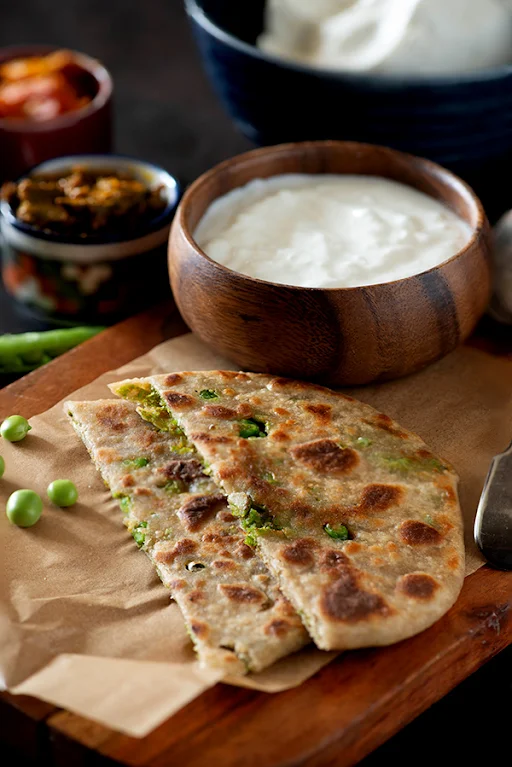 Matar Paneer Paratha - Jain