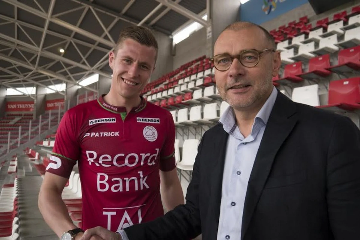 Officieel: Zulte Waregem strikt beloftevolle middenvelder ‘die veel kilometers maalt’