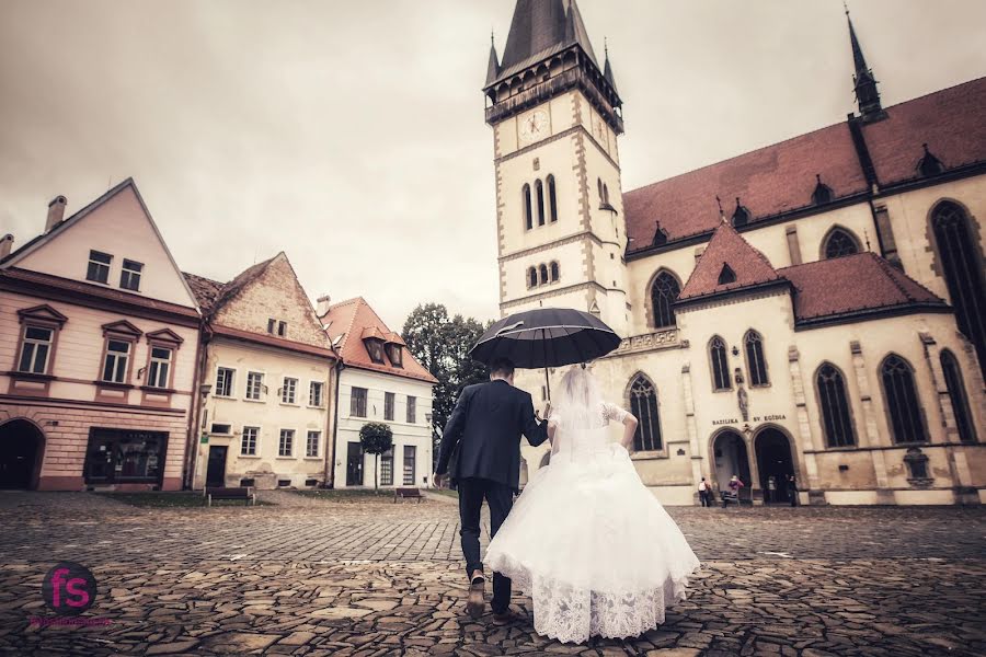 Pulmafotograaf Peter Suľovský (fotosulovsky). Foto tehtud 7 aprill 2019