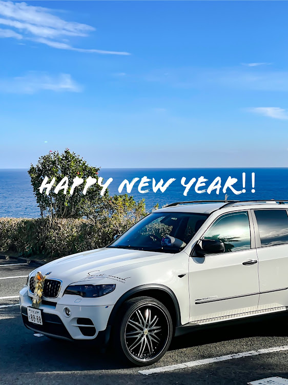 X5のあけましておめでとうございます・今年もよろしくお願いします・おんせん県おおいた・宮崎県・初詣に関するカスタム事例の投稿画像1枚目