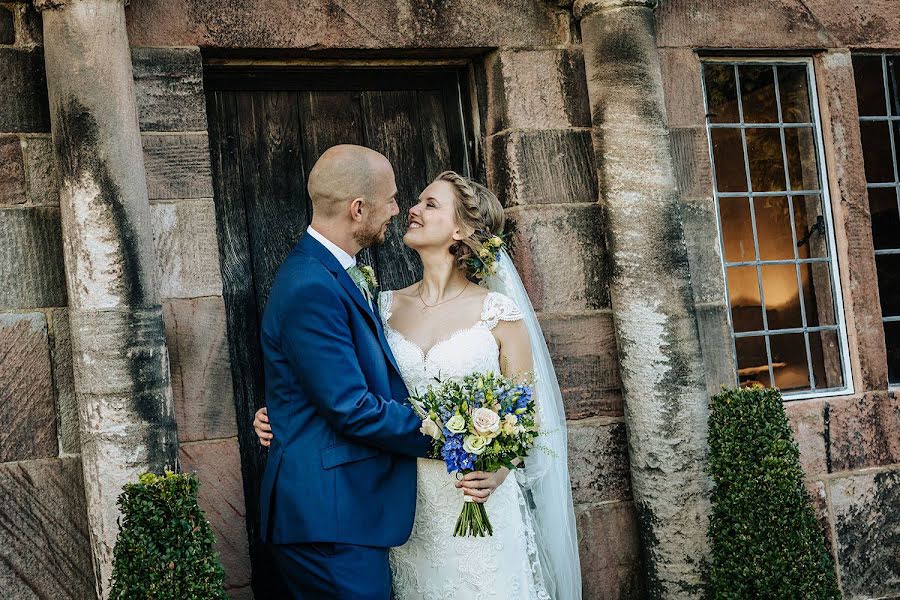 Fotografo di matrimoni Deborâh Stott (stottweddings). Foto del 2 luglio 2019