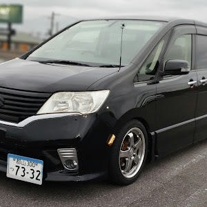 セレナ FC26