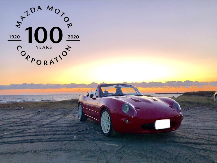 ロードスターのクリスマス🎅・エスケレートアイレ・MAZDA100th 記念ロゴ・マツダ100周年に関するカスタム事例の投稿画像1枚目