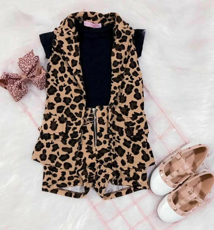 Costume léopard pour enfants. Pour un look sauvage et stylé, parfait pour les fêtes et les jeux. Offrez à vos enfants une allure unique.