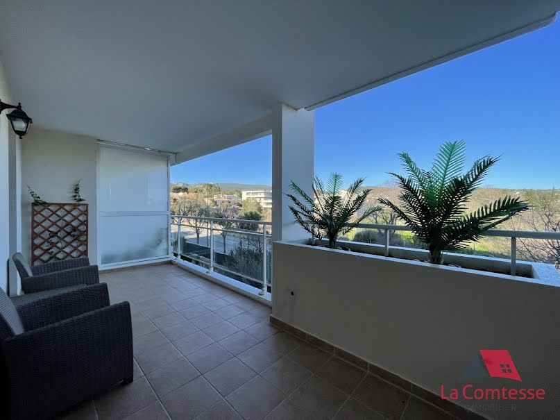 Location meublée appartement 2 pièces 30.97 m² à La Ciotat (13600), 890 €