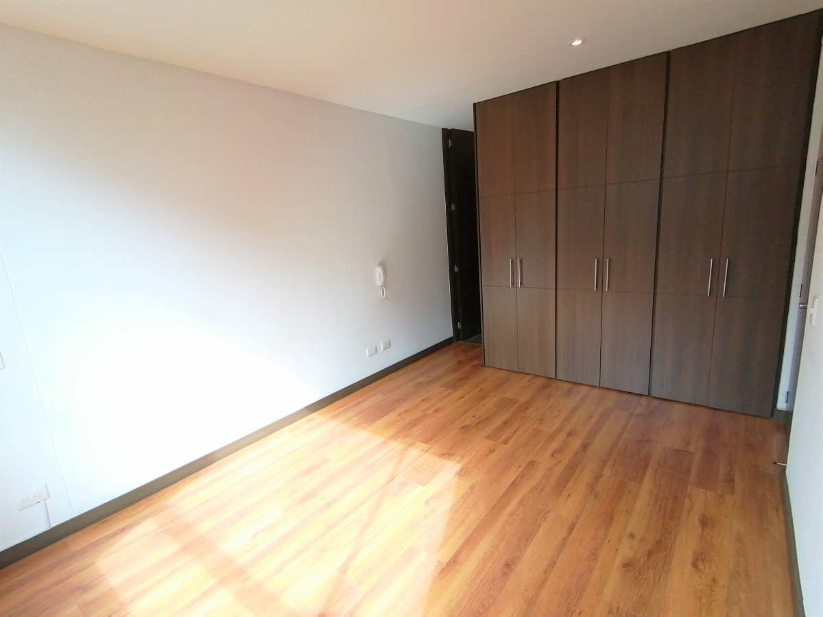 Apartamento En Arriendo - Mazuren, Bogota