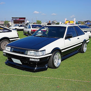 カローラレビン AE86