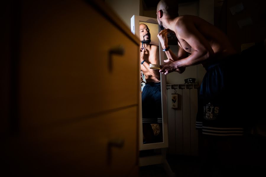 Jurufoto perkahwinan Simone Infantino (fototino). Foto pada 19 Julai 2017