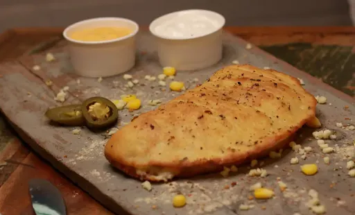 Mutton Keema Stuffed Garlic Bread