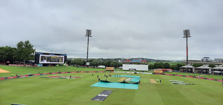 Covers are being removed at SuperSport Park and staff are working to get the ground ready for the resumption of the Boxing Day Test.