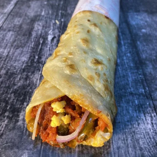 Aloo Chilli Roll Regular