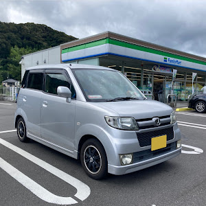 ゼスト JE1