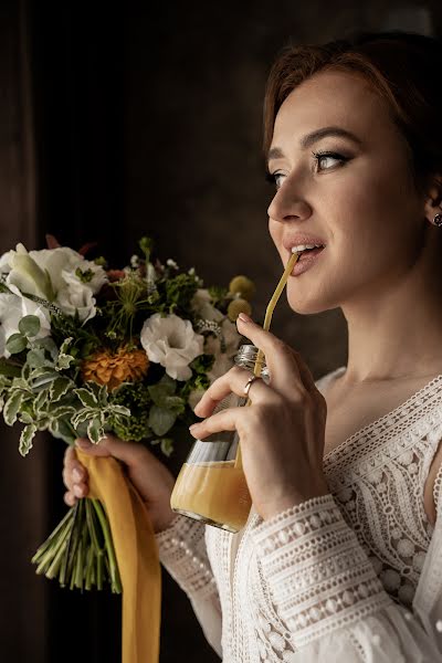 Wedding photographer Ekaterina Kuznecova (kuznetsovakate). Photo of 12 April 2022