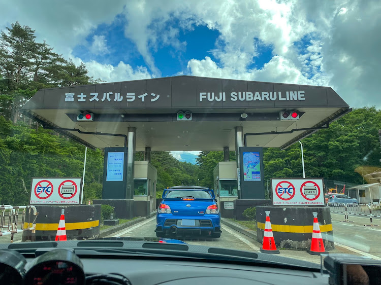 インプレッサ WRX STIのスバル・インプ女子・富士山・関東遠征・峠ステッカーに関するカスタム事例の投稿画像4枚目