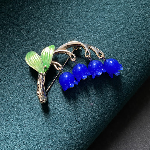 Title 11, Natural Golden Jade Glass Berry Lily Of The Val...