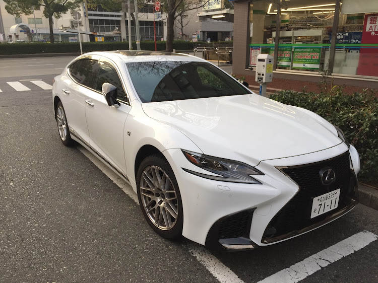 LSのレクサスLS・メーターに関するカスタム事例の投稿画像2枚目