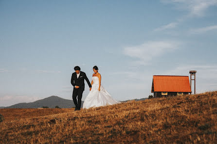 Wedding photographer Mario Iazzolino (marioiazzolino). Photo of 11 October 2017