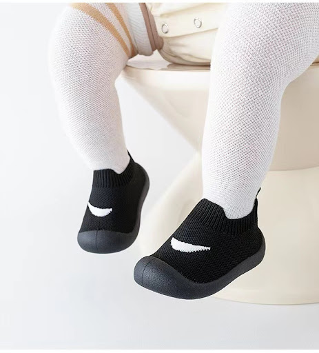 Title 4, Mesh breathable baby toddler shoes with soft, n...