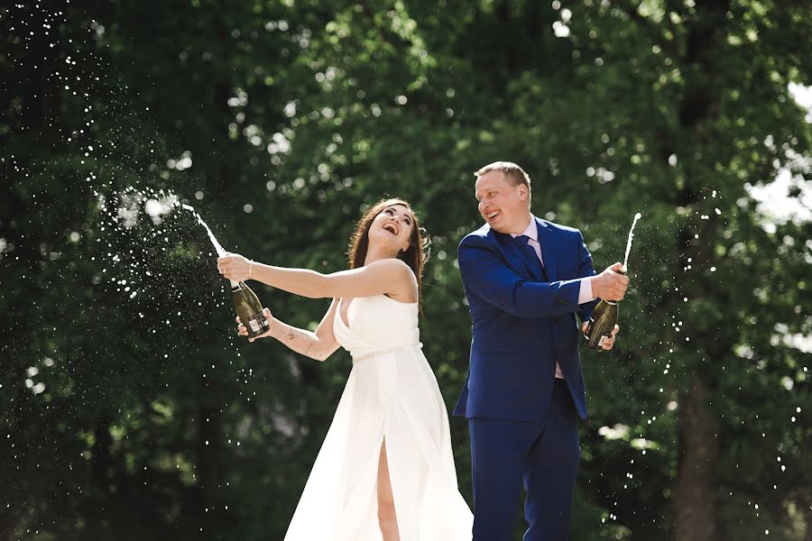 Fotografo di matrimoni Maarika Roosi (roosiphoto). Foto del 1 luglio 2020