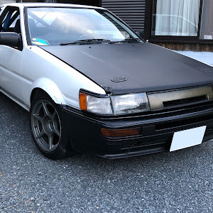 カローラレビン AE85