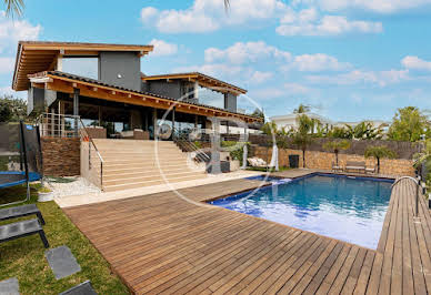 House with pool and terrace 1