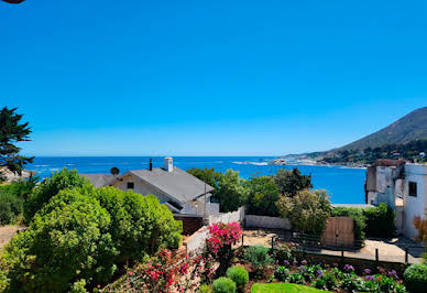 Maison avec piscine et terrasse 4